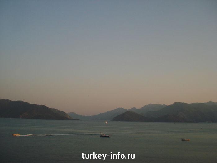 marmaris view from our hotels roof;-)