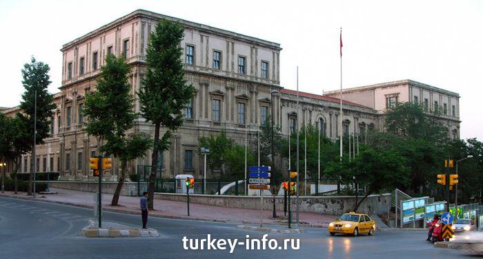 Архитектурный факультет Стамбульского Технического Университета