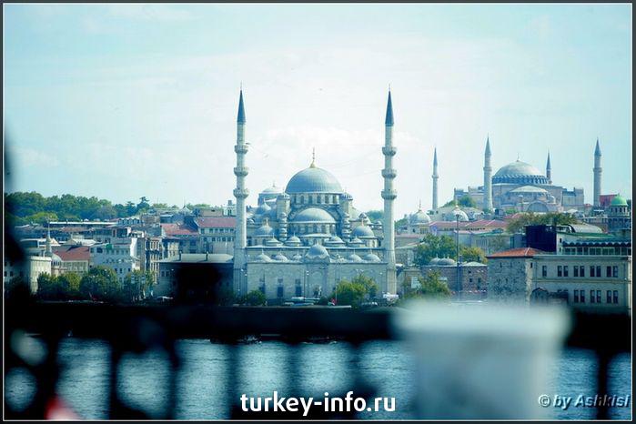 фотка сделана на ходу из окна машины... Стамбул 09.09