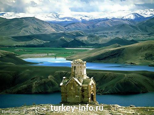 Армянская црковь на озере Ван