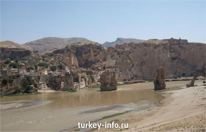 река тигр, останки древнего моста